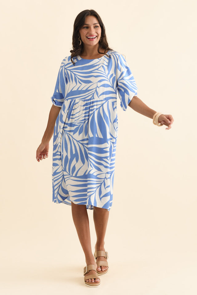 Cyrus Blue Palm Cotton Blend Dress,Brunette model,alt text|model:Brontie image 7