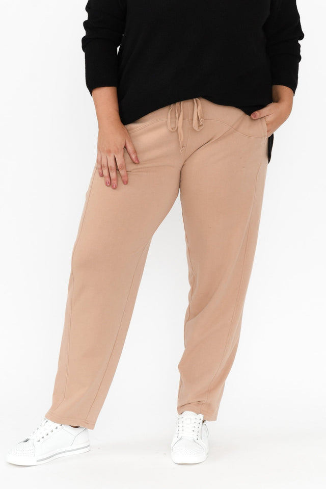 plus-size,curve-bottoms,plus-size-pants,plus-size-winter-clothing,alt text|model:Gabby image 7