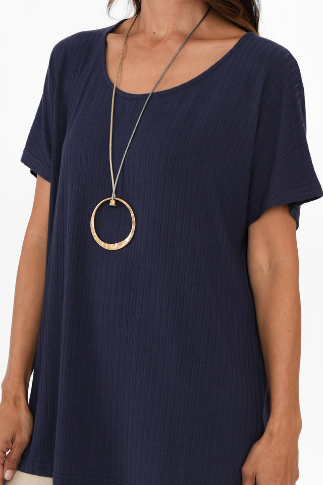 alt text|model:Cara image 7