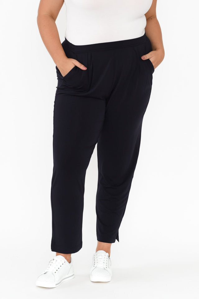 plus-size,curve-basics,curve-bottoms,plus-size-pants,plus-size-basic-bottoms,plus-size-work-edit,alt text|model:Gabby