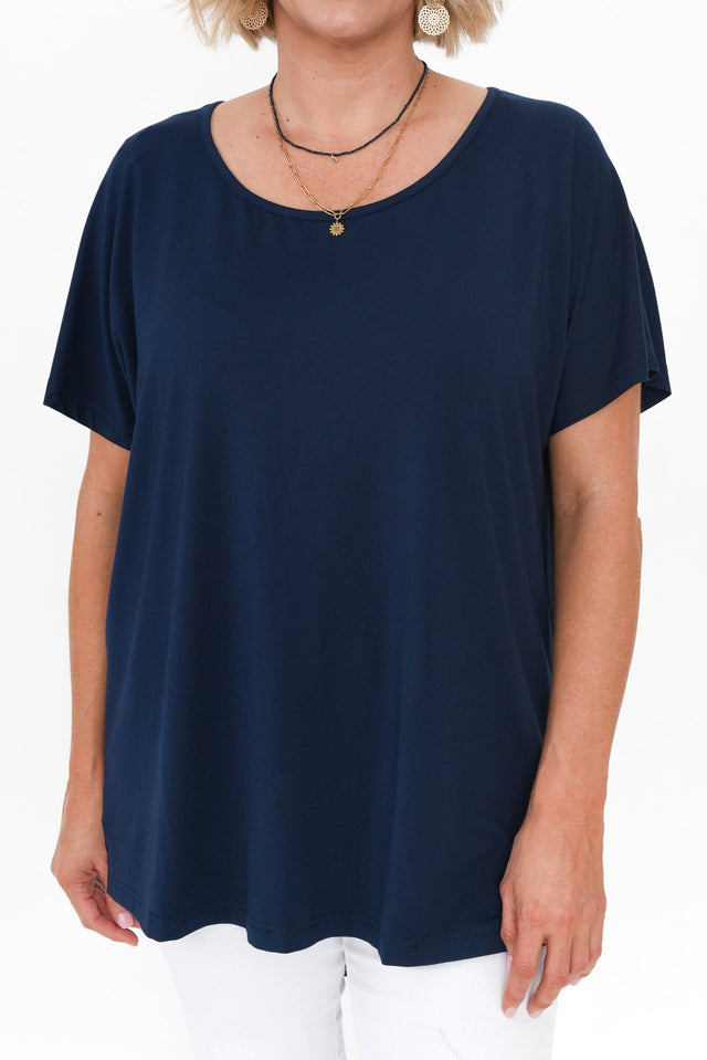 Danya Navy Bamboo Top,alt text|model:Brooke image 6
