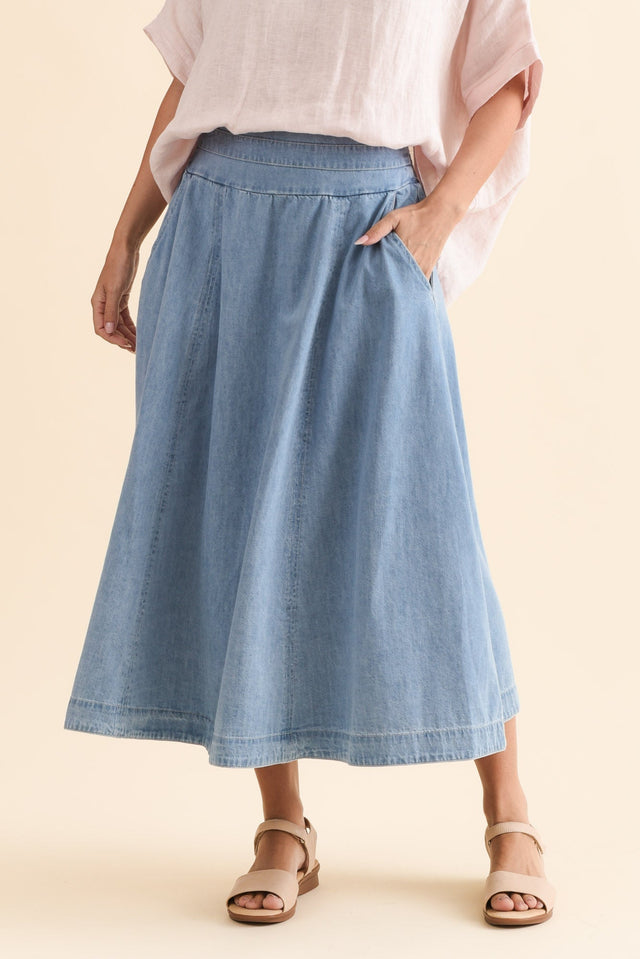 Darcy Light Wash Denim Skirt,Brunette model,alt text|model:MJ image 1