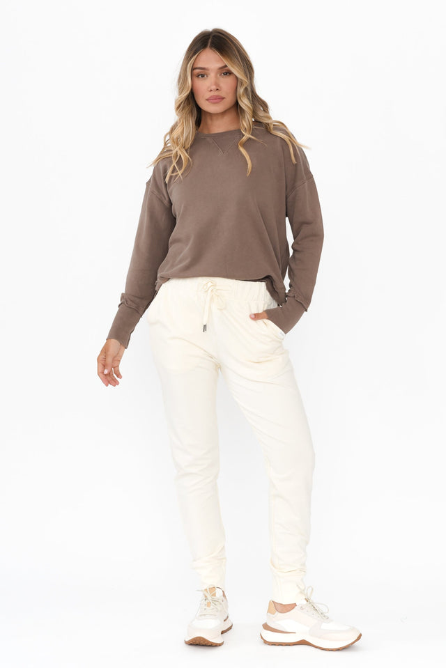 Delilah Mocha Cotton Crewneck Sweatshirt,Blonde model,alt text|model:Mollie image 6