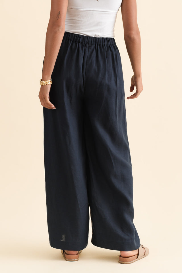 alt text|model:Brontie image 6