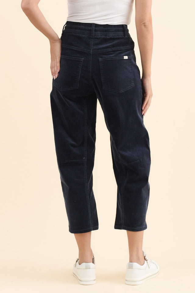 Denny Navy Corduroy Barrel Jeans,Brunette model,alt text|model:MJ image 6