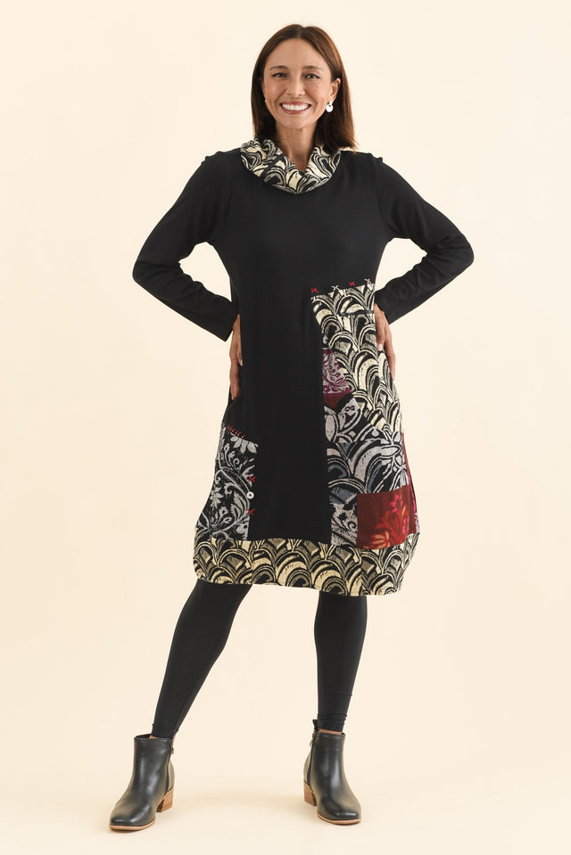 Deola Black Patchwork Knit Dress,Brunette model,alt text|model:Cara image 7