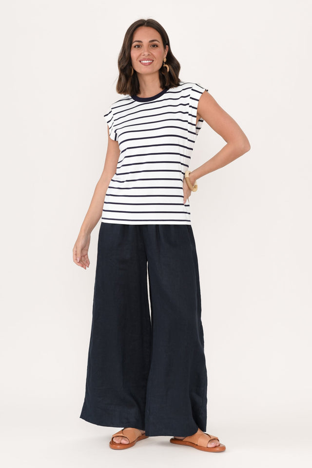 alt text|model:MJ image 7