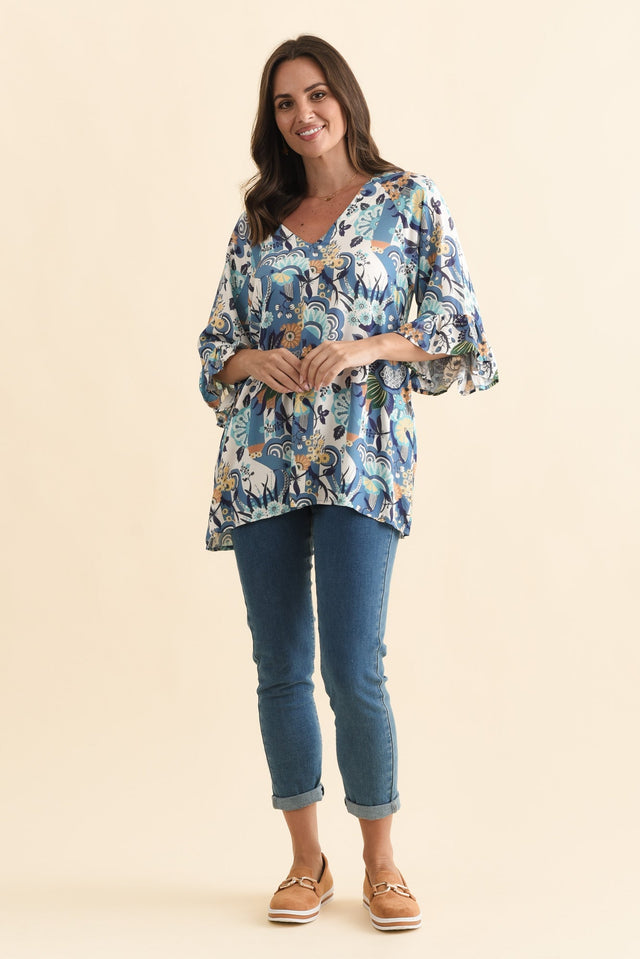 Diona Blue Floral Frill Sleeve Top,Brunette model,alt text|model:MJ image 7