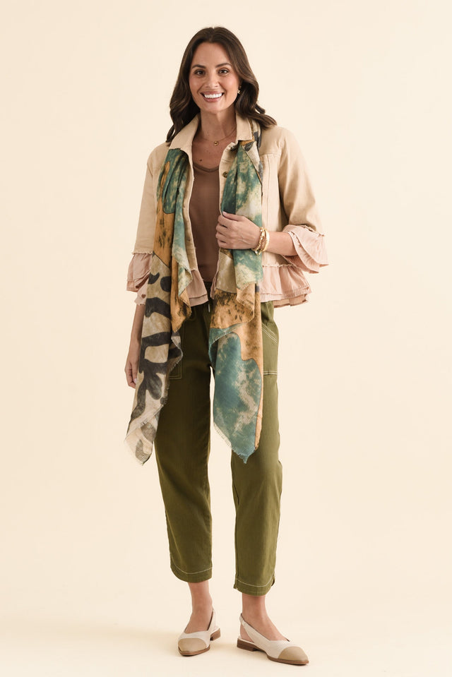 Dolores Beige Cotton Frill Jacket,brunette model,Full Outfit,alt text|model:MJ
