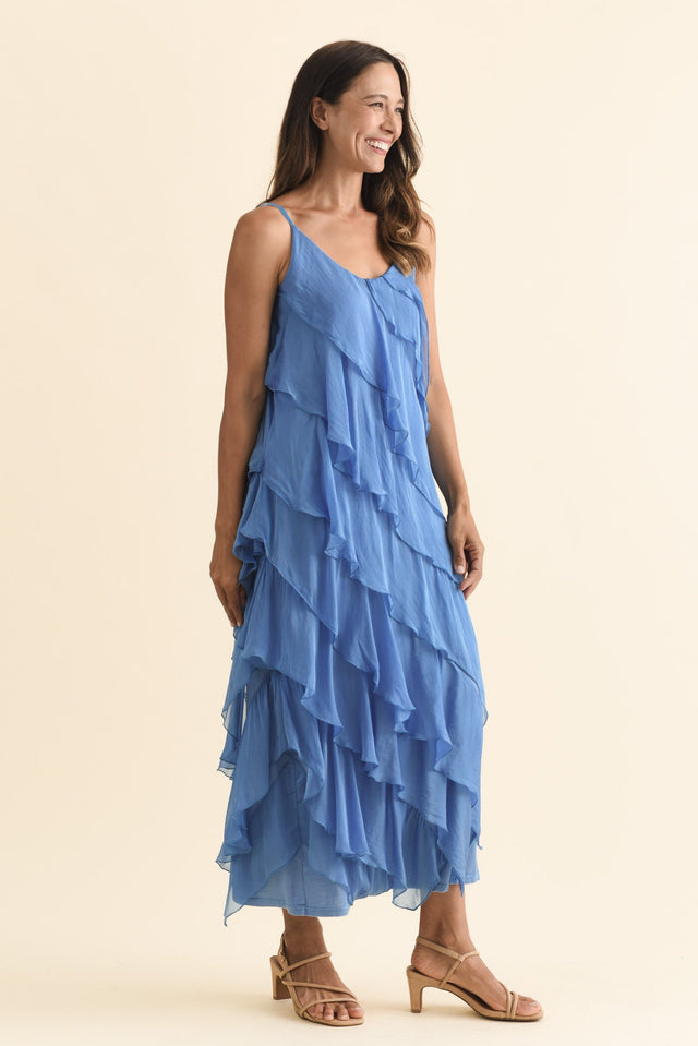 alt text|model:Cara image 4