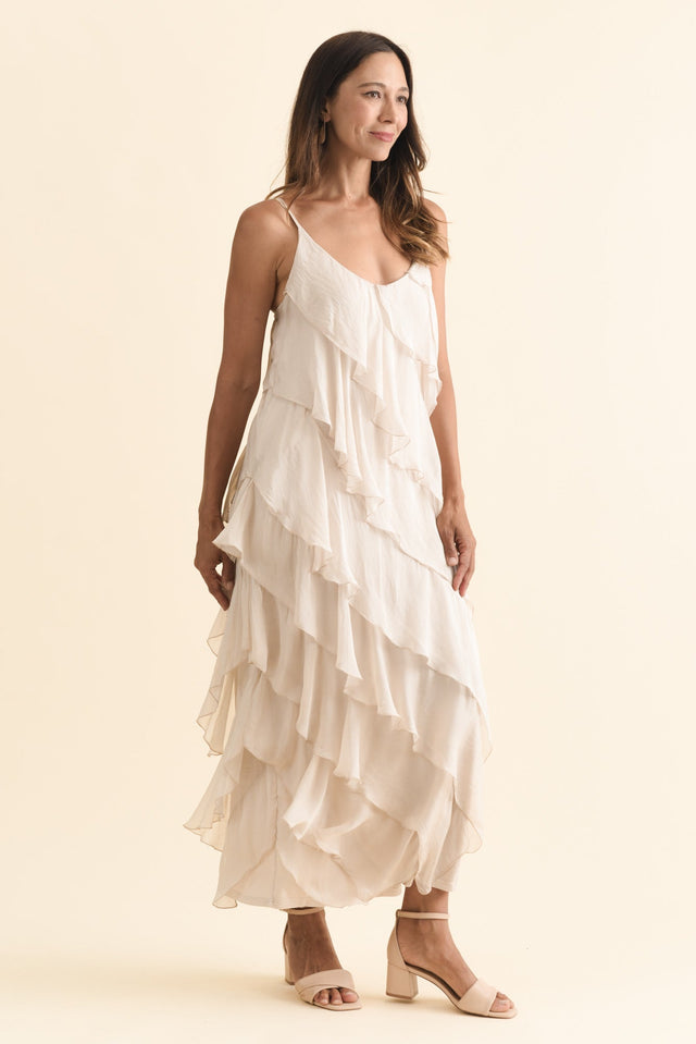 alt text|model:Cara image 5