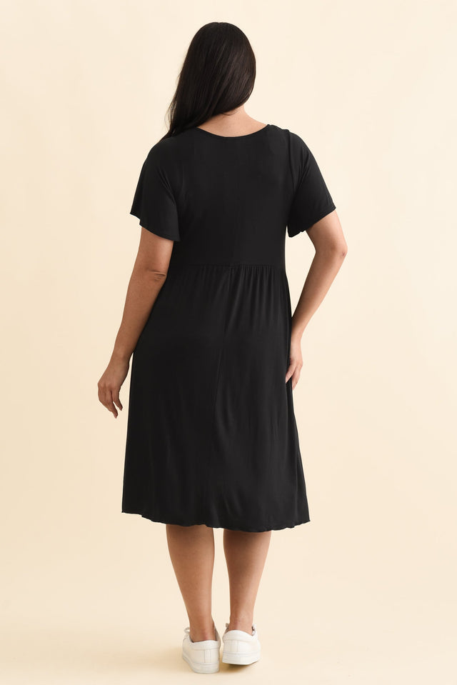 Donna Black Gathered Dress,Brunette model,alt text|model:Emilia image 11