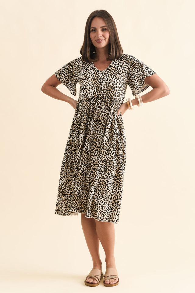 alt text|model:MJ image 3