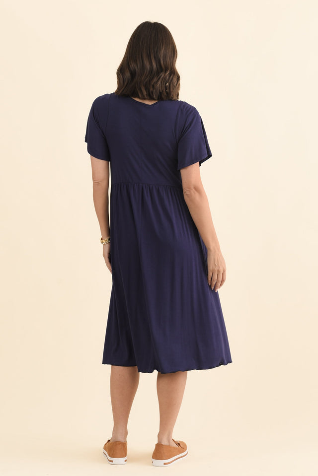 Donna Navy Gathered Dress,Brunette model,alt text|model:MJ image 5