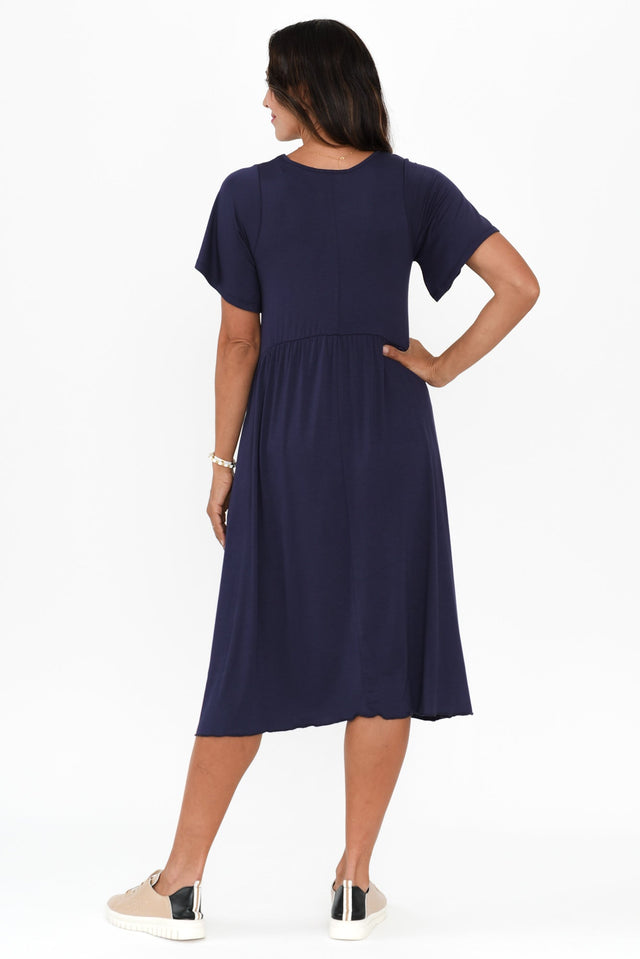 alt text|model:Cara image 4