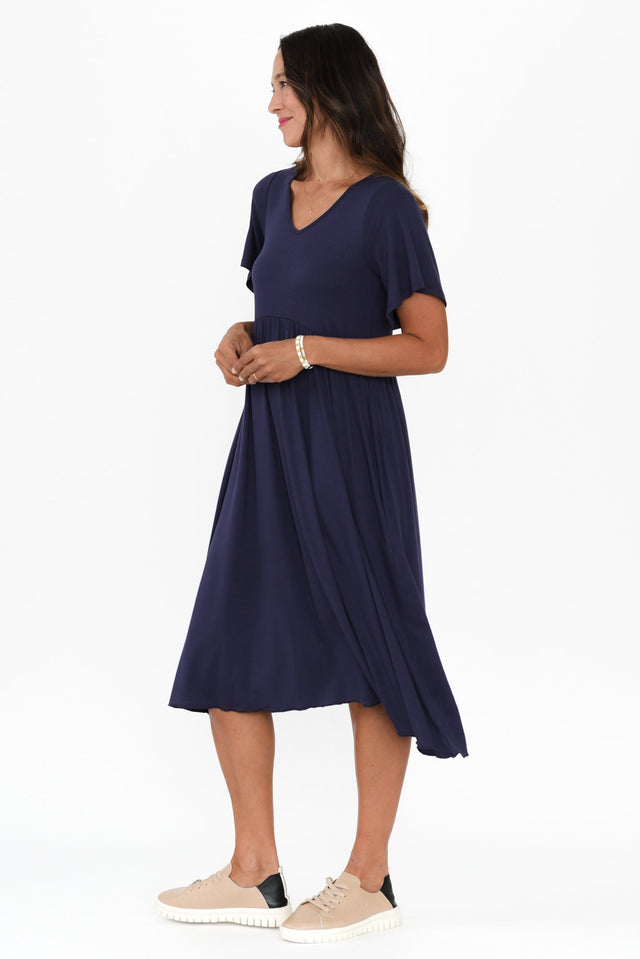 alt text|model:Cara image 3