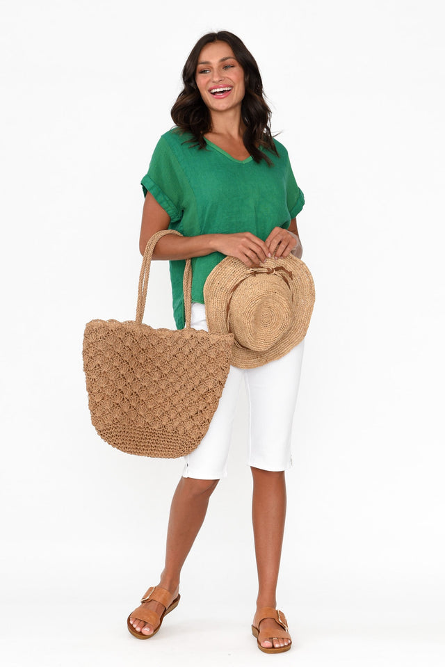 alt text|model:Brontie image 3