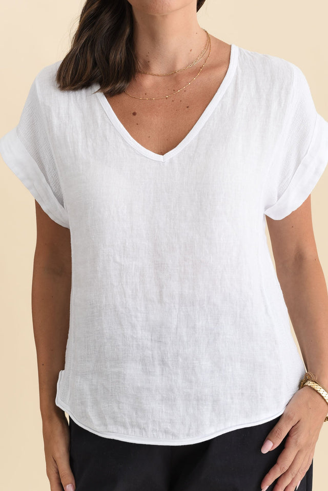 Dorian White Linen Cotton Top,Brunette model,alt text|model:MJ image 7