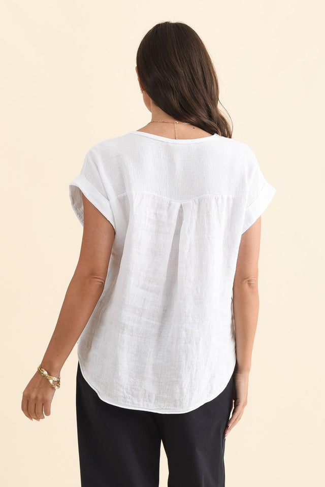 Dorian White Linen Cotton Top,Brunette model,alt text|model:MJ image 6