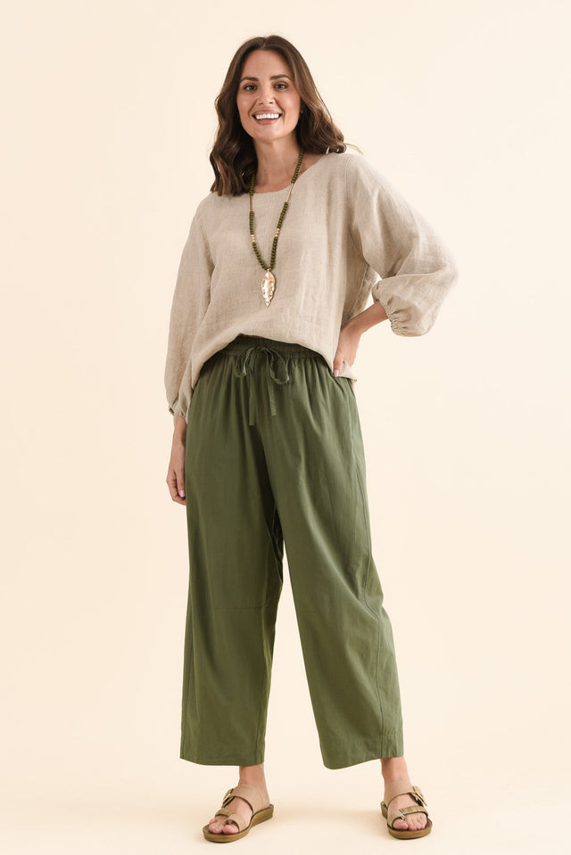 Drift Khaki Barrel Drawstring Pants,Full Body,Brunette model,alt text|model:MJ image 6