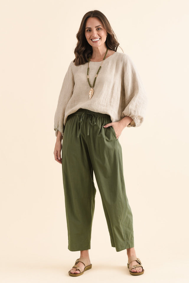 Drift Khaki Barrel Drawstring Pants,Full Body,Brunette model,alt text|model:MJ