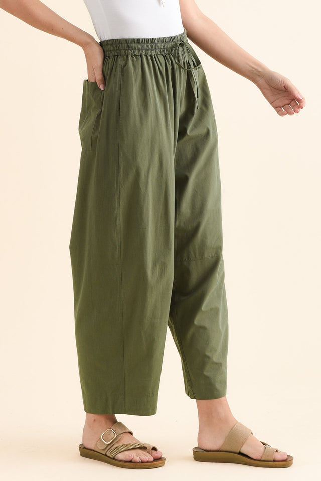 Drift Khaki Barrel Drawstring Pants,Side,Brunette model,alt text|model:MJ image 3