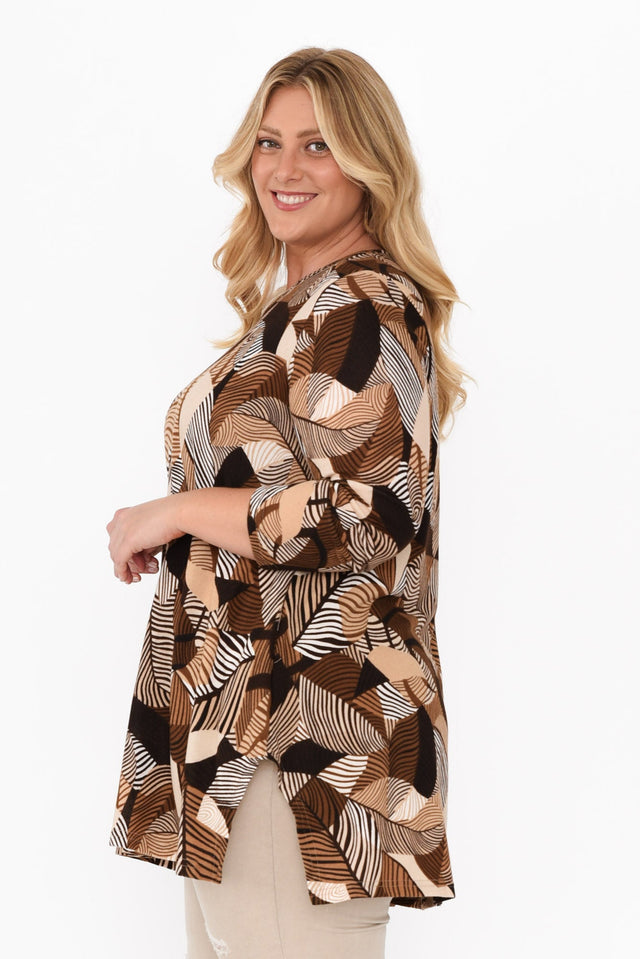 alt text|model:Caitlin image 9