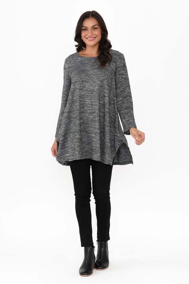 alt text|model:Brontie image 7