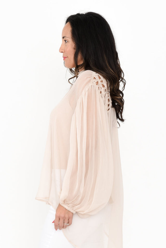 Eden Cream Collared Shirt,Brunette model,alt text|model:Nicole image 4
