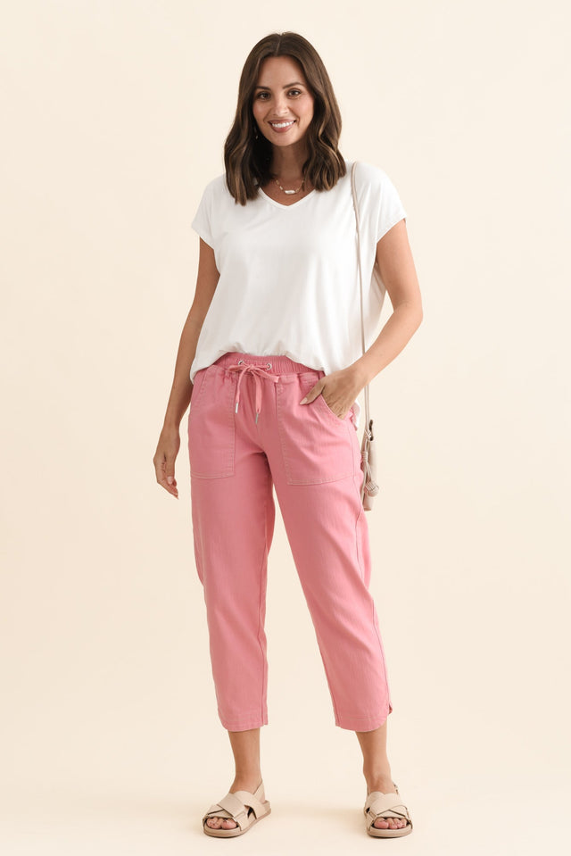 alt text|model:MJ image 3