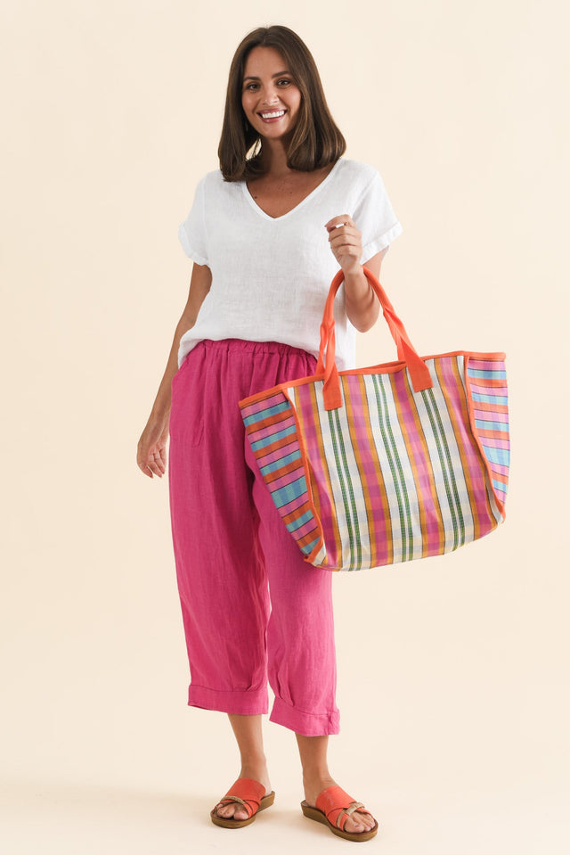 alt text|model:MJ image 4