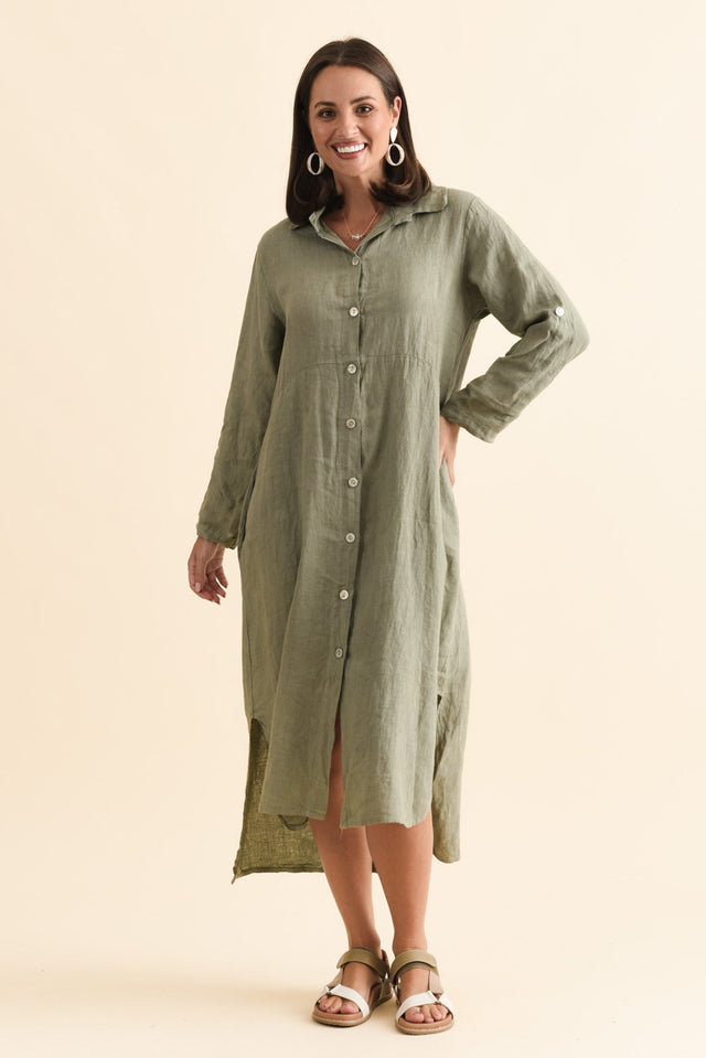 alt text|model:MJ image 6