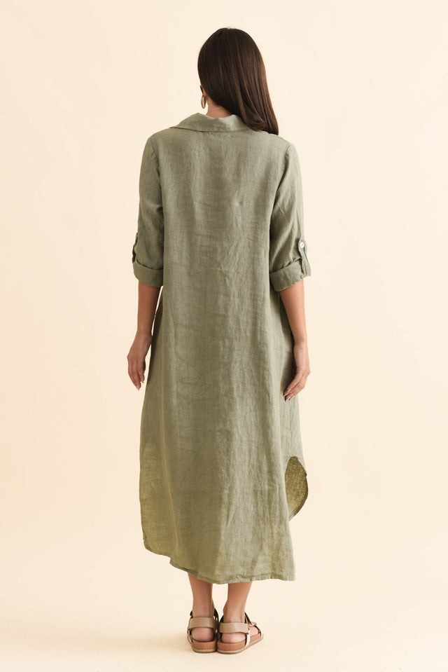 alt text|model:MJ image 4