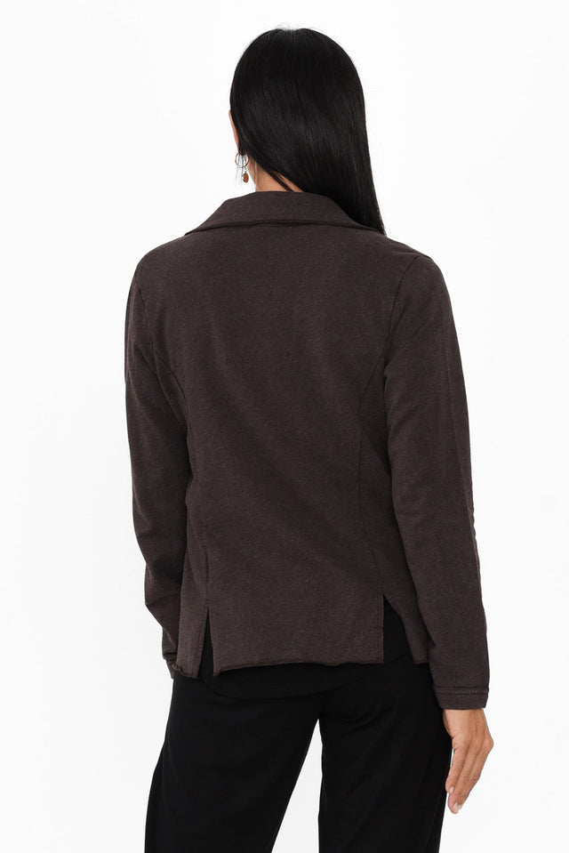 alt text|model:Cara image 6