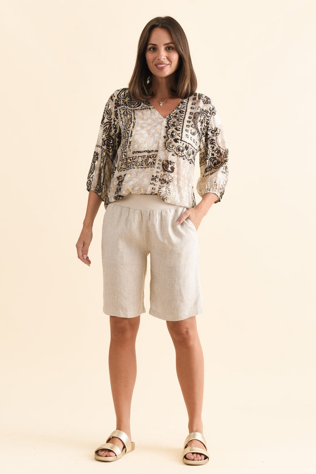 alt text|model:MJ image 3