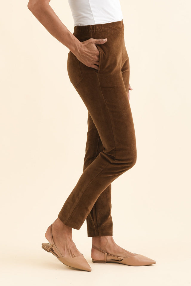 Elle Brown Corduroy Pants,Brunette model,alt text|model:Cara image 5