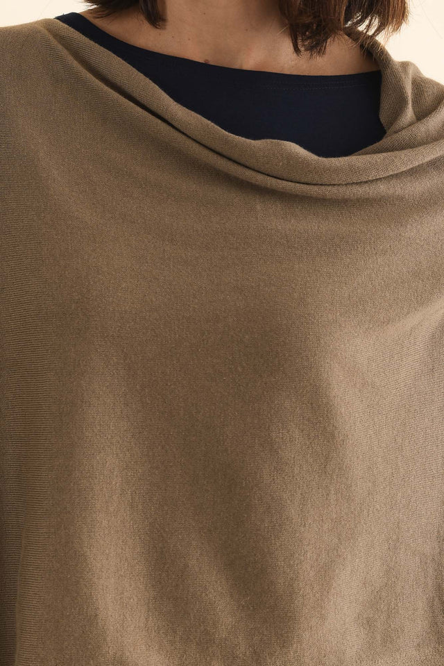 Elorie Khaki Cotton Cashmere Poncho image 6