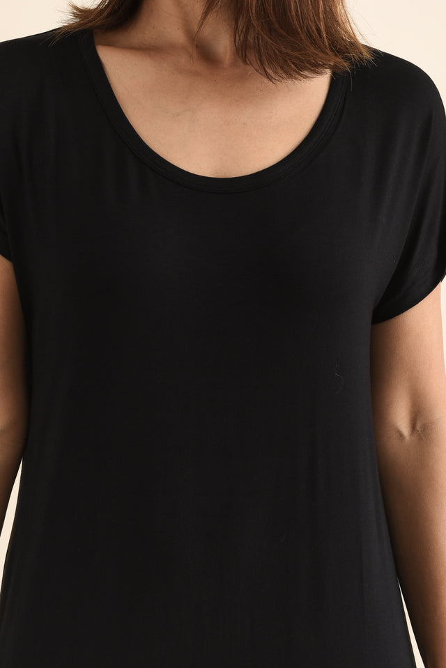 Elsie Black Bamboo Dress,Detail,Brunette model,alt text|model:Cara image 6