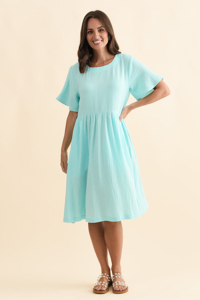 Cloud Gauze Light Blue Cotton Pocket Dress,Brunette model,alt text|model:MJ image 4