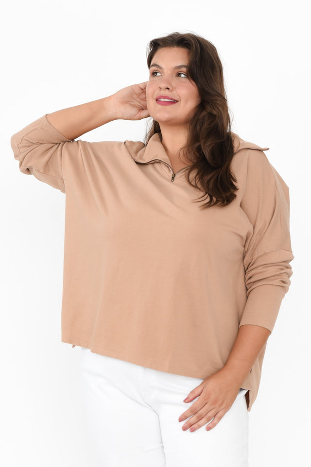 alt text|model:Gabby image 9