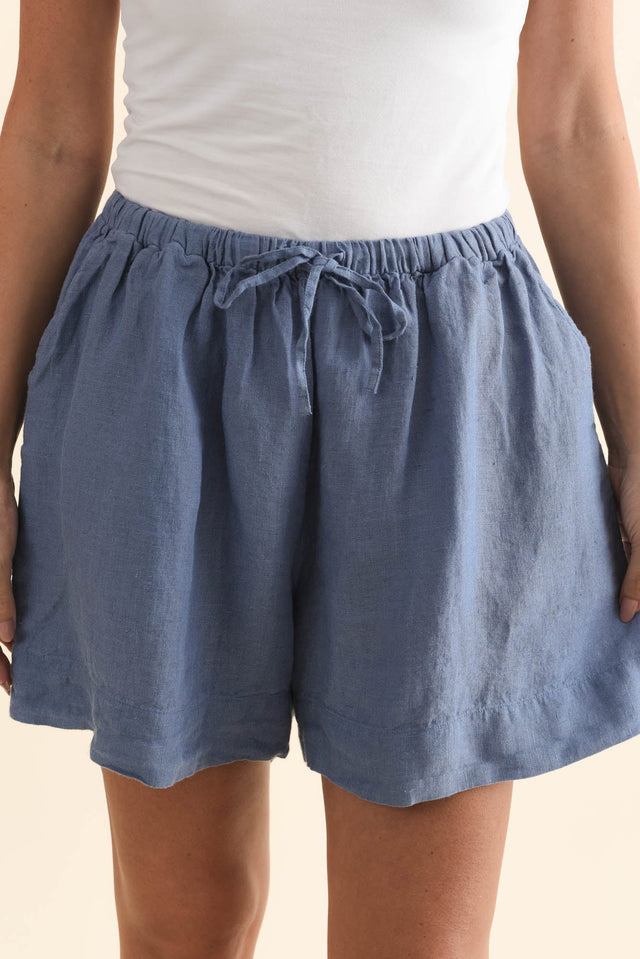 alt text|model:MJ image 6