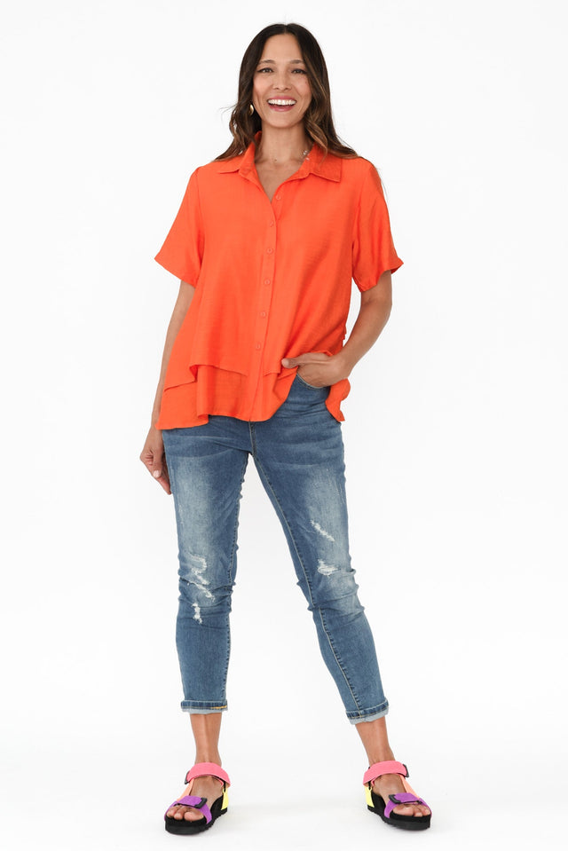 alt text|model:Cara image 7