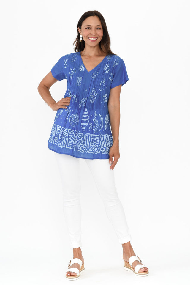 alt text|model:Cara image 8