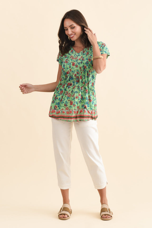 Fia Mint Garden Crinkle Cotton Top,Brunette model,alt text|model:MJ image 8