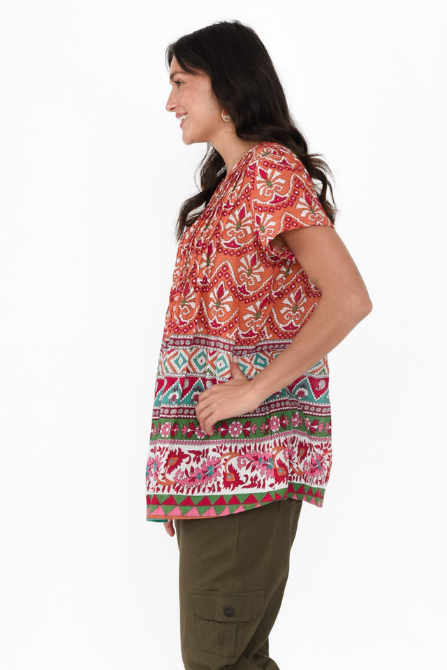 alt text|model:Brontie image 5