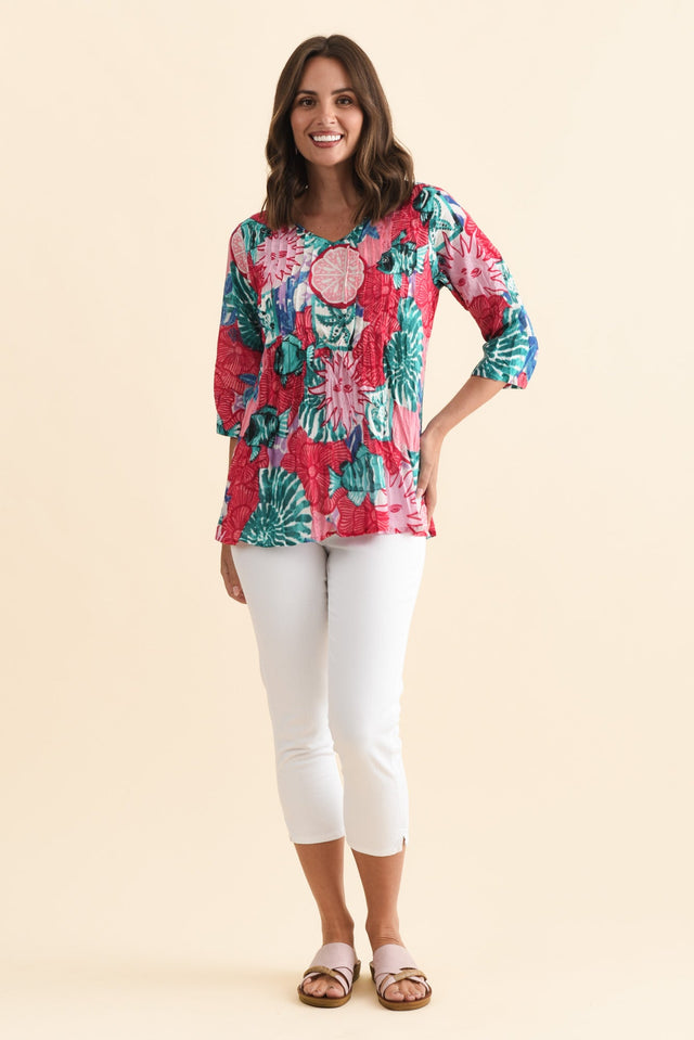 Fia Pink Abstract Sleeved Crinkle Cotton Top,Brunette model,alt text|model:MJ image 7