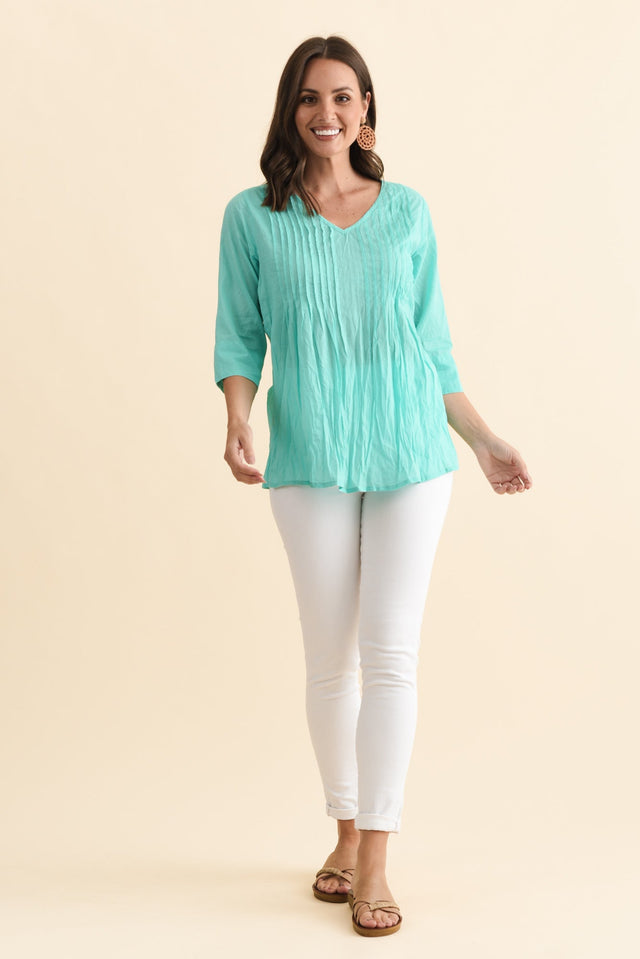 alt text|model:MJ image 7