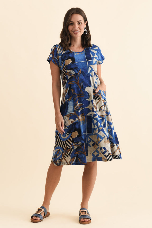 alt text|model:MJ image 2