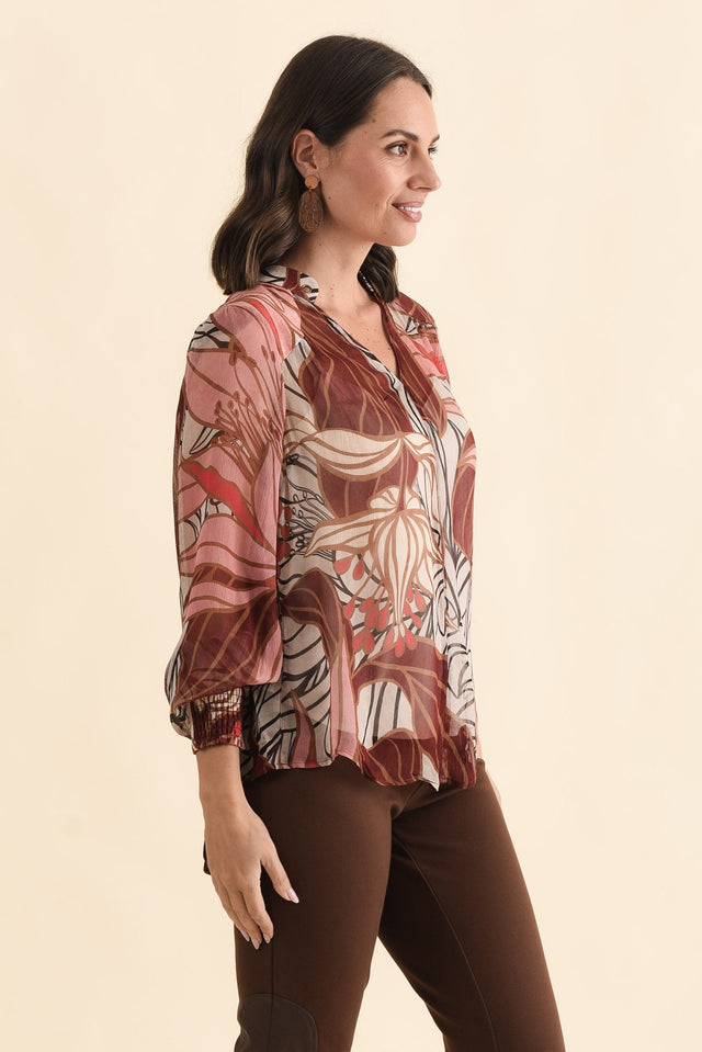 Freya Cathedral Botanic V Neck Blouse,Brunette model,alt text|model:MJ image 4
