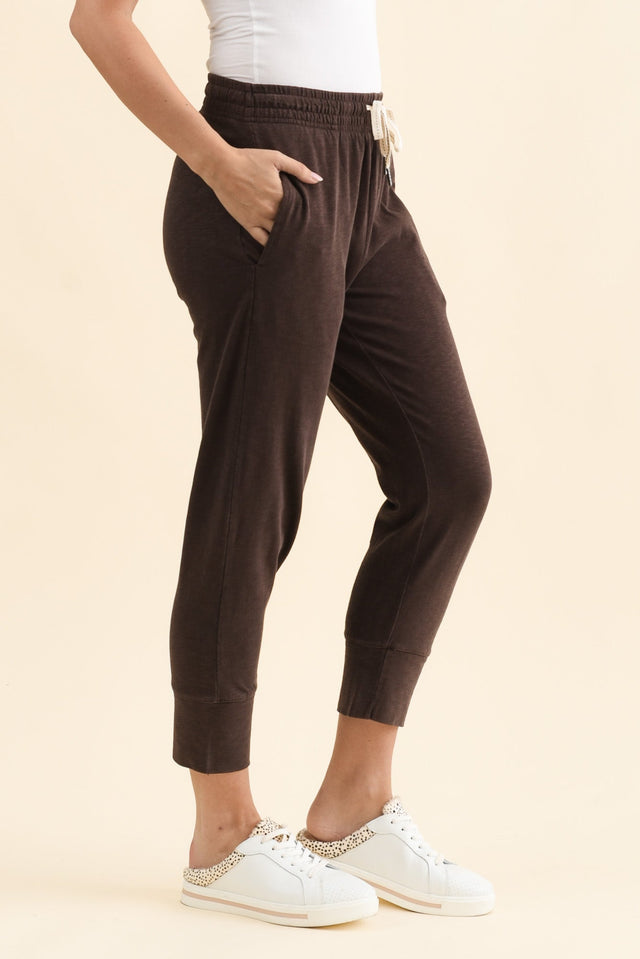 Fundamental Brunch Dark Brown Cotton Sweatpants,Side,Brunette model,alt text|model:MJ image 5